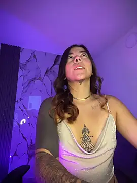 luccianagreyy online show from March 13, 12:54 pm