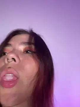 Snapshot of luccianagreyy chatting on February 6, 11:37 pm luccianagreyy online show from February 6, 11:37 pm