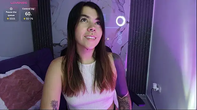 luccianagreyy online show from February 24, 12:28 pm