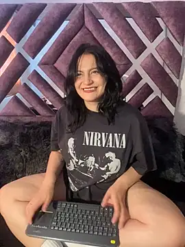 Snapshot of PoliBenett_ chatting on March 20, 3:25 pm PoliBenett online show from March 20, 3:25 pm