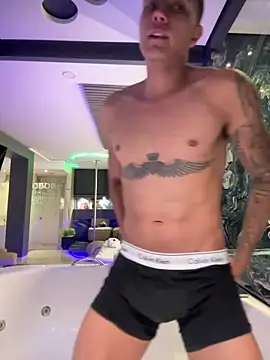 Aron Bolt online show from January 8, 5:35 am