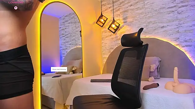 Aron Bolt online show from January 11, 2:51 am