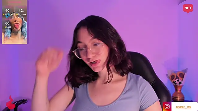 Snapshot of haanna_thompsoon chatting on February 13, 11:26 pm haanna thompsoon online show from February 13, 11:26 pm