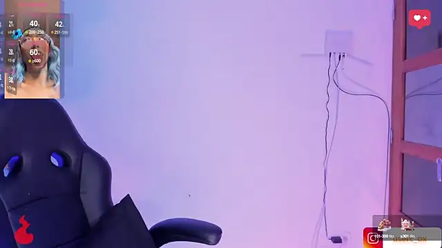 Snapshot of haanna_thompsoon chatting on December 24, 4:11 am haanna thompsoon online show from December 24, 4:11 am