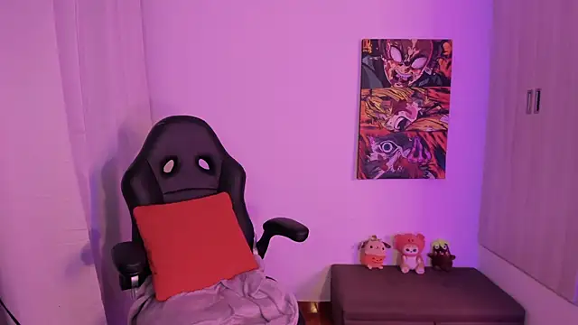 Snapshot of haanna_thompsoon chatting on November 20, 4:35 am haanna thompsoon online show from November 20, 4:35 am