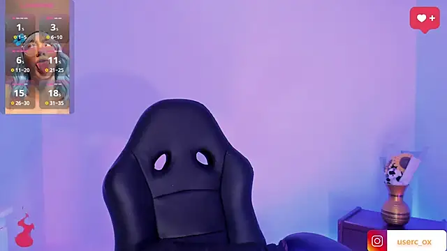 Snapshot of haanna_thompsoon chatting on January 9, 10:31 pm haanna thompsoon online show from January 9, 10:31 pm