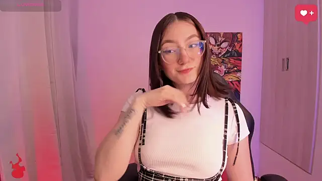 Snapshot of haanna_thompsoon chatting on February 7, 3:36 am haanna thompsoon online show from February 7, 3:36 am