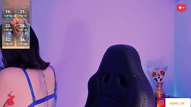 Snapshot of haanna_thompsoon chatting on January 16, 8:57 pm haanna thompsoon online show from January 16, 8:57 pm