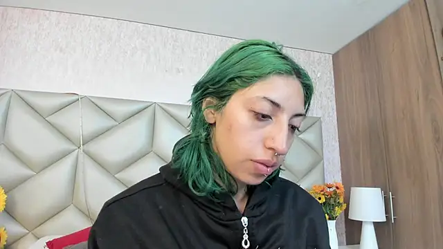 Snapshot of Im_gaia chatting on November 19, 12:16 pm Im gaia online show from November 19, 12:16 pm