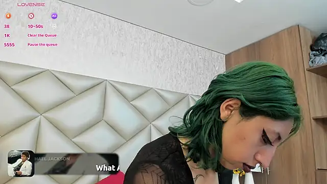 Snapshot of Im_gaia chatting on November 14, 12:09 pm Im gaia online show from November 14, 12:09 pm