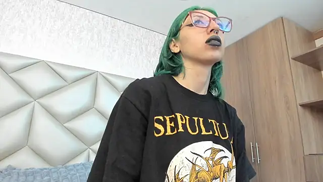 Snapshot of Im_gaia chatting on September 15, 12:27 pm Im gaia online show from September 15, 12:27 pm