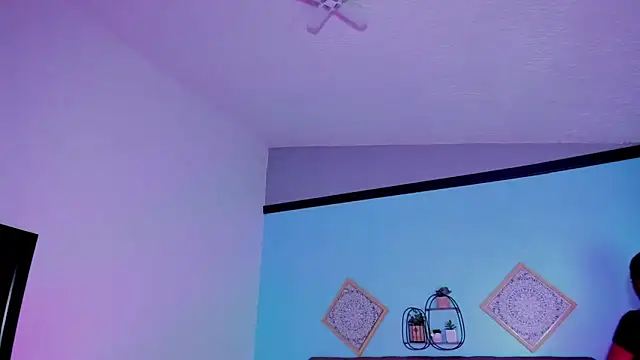 Edelaine rogers online show from March 25, 4:01 am