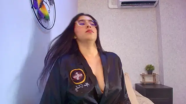 Amy wats0n online show from November 19, 7:03 pm