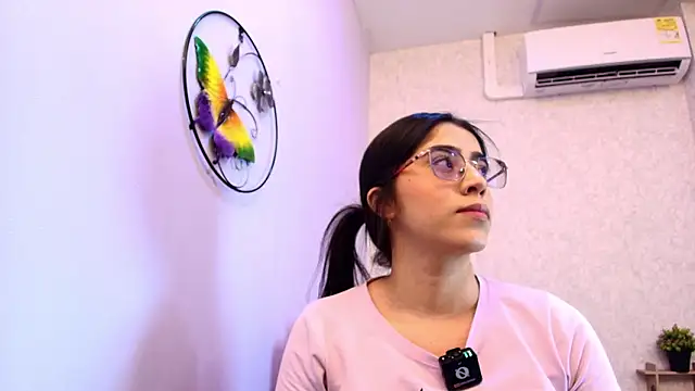 Amy wats0n online show from February 18, 7:10 pm