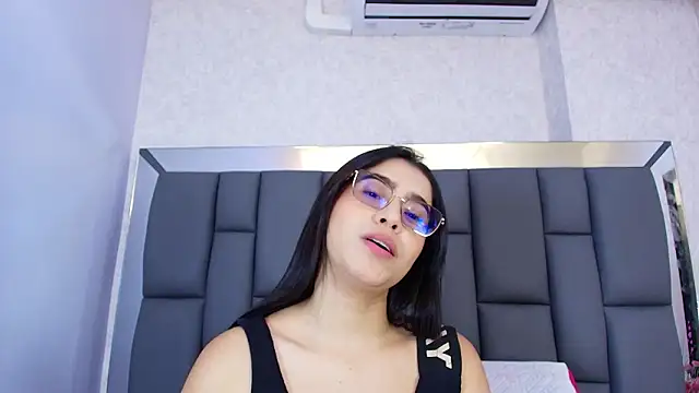 Amy wats0n online show from March 26, 7:01 pm