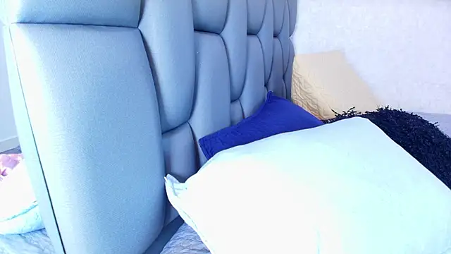 Amy wats0n online show from March 14, 7:09 pm