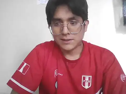 Snapshot of HardDick2 chatting on June 20, 5:51 pm HardDick2 online show from June 20, 5:51 pm