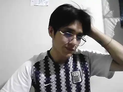 HardDick2 online show from May 16, 5:28 am