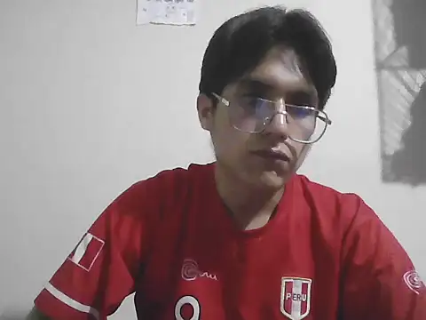 Snapshot of HardDick2 chatting on June 19, 5:13 am HardDick2 online show from June 19, 5:13 am