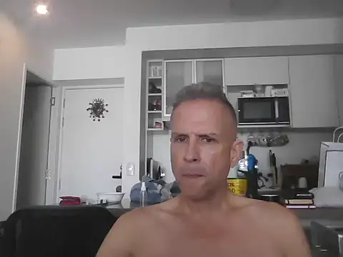 Diegoperrote682661 online show from October 7, 7:59 pm
