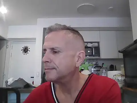 Diegoperrote682661 online show from February 25, 10:20 pm