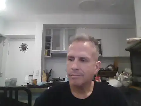 Snapshot of Diegoperrote682661 chatting on November 18, 11:15 pm Diegoperrote682661 online show from November 18, 11:15 pm