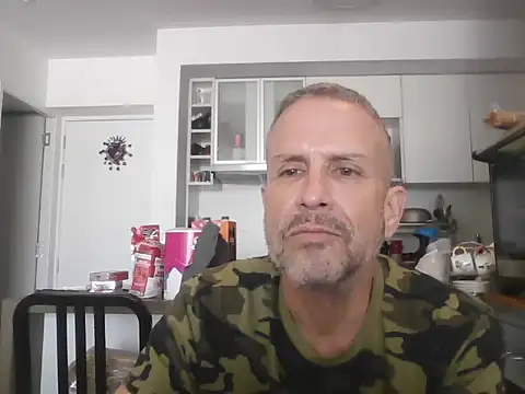 Diegoperrote682661 online show from December 19, 10:12 pm