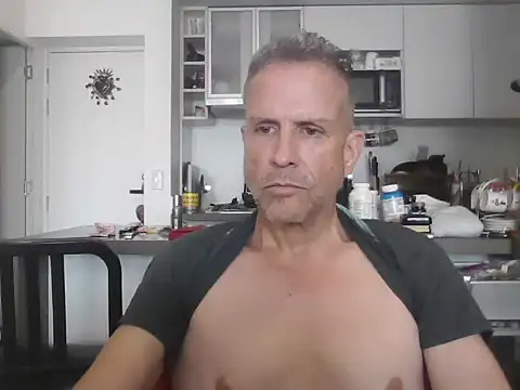 Diegoperrote682661 online show from October 11, 4:41 pm