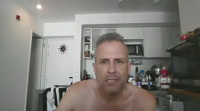 Snapshot of Diegoperrote682661 chatting on January 26, 9:40 pm Diegoperrote682661 online show from January 26, 9:40 pm