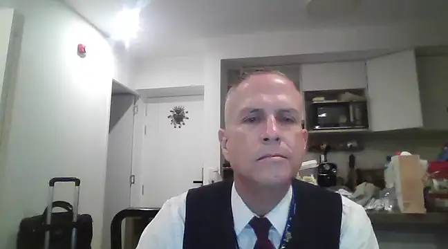 Diegoperrote682661 online show from February 22, 8:40 am