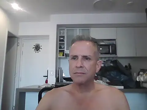 Diegoperrote682661 online show from March 23, 10:31 pm