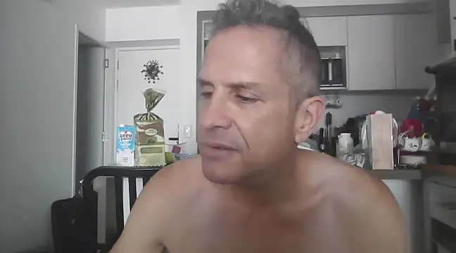 Diegoperrote682661 online show from February 17, 8:06 pm