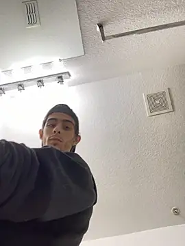 kennylove420 online show from November 27, 3:23 pm