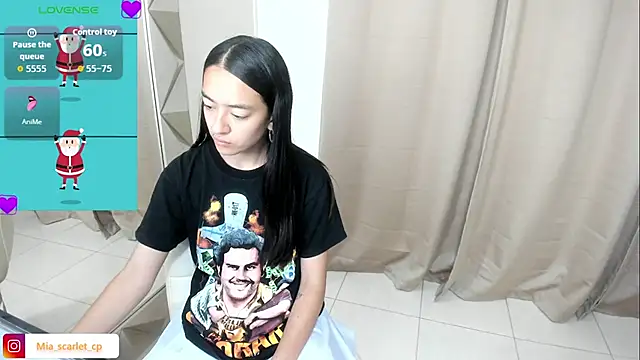 Mia scarlet69 online show from December 16, 12:20 pm