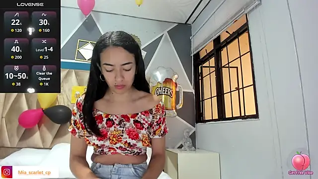 Mia scarlet69 online show from October 4, 12:17 pm