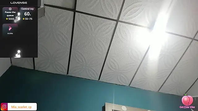 Mia scarlet69 online show from October 17, 12:29 pm