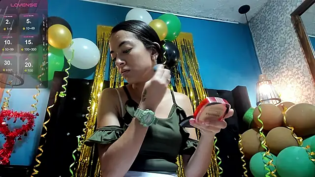 Mia scarlet69 online show from March 18, 12:06 pm