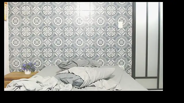 liadivina online show from October 19, 11:29 pm