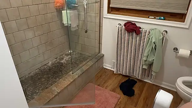 Snapshot of Dylansd chatting on December 30, 10:01 pm Dylansd online show from December 30, 10:01 pm