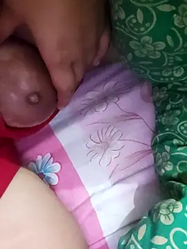 Snapshot of Rani_devi88 chatting on February 20, 6:13 pm Rani devi88 online show from February 20, 6:13 pm