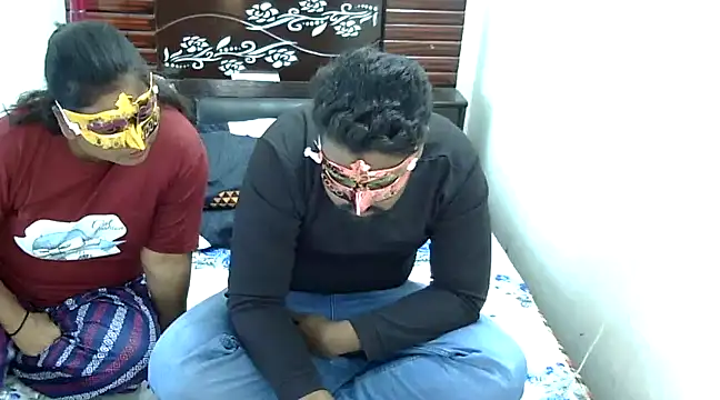 Snapshot of mona99966 chatting on December 20, 9:54 am mona99966 online show from December 20, 9:54 am