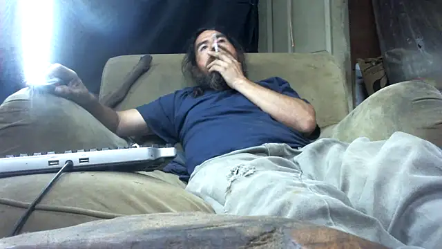 linksjack1010 online show from May 10, 11:47 am