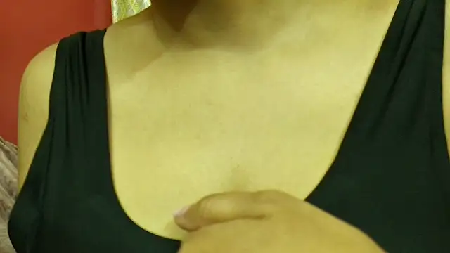 Snapshot of cum-to-nicky chatting on February 3, 11:53 am cum-to-nicky online show from February 3, 11:53 am