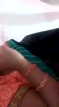 riya houswife online show from December 19, 10:02 am