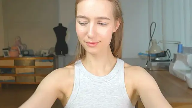 solar bella online show from January 19, 1:44 pm