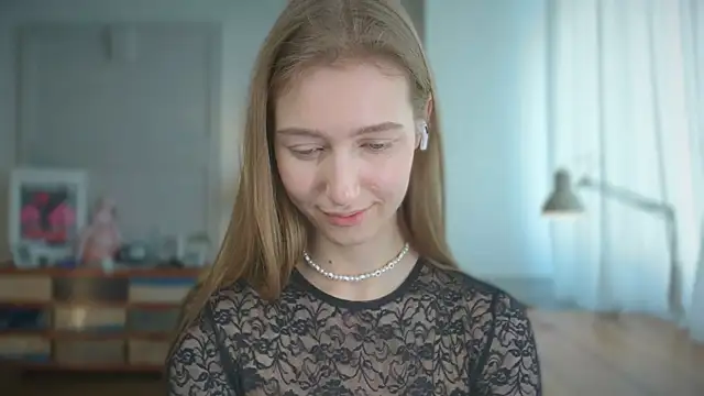 solar bella online show from March 15, 10:46 am