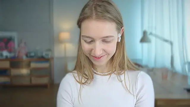 solar bella online show from February 24, 10:59 am