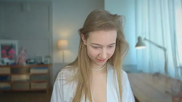 solar bella online show from February 27, 10:33 am