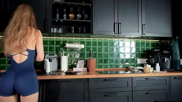 solar bella online show from February 27, 3:07 am