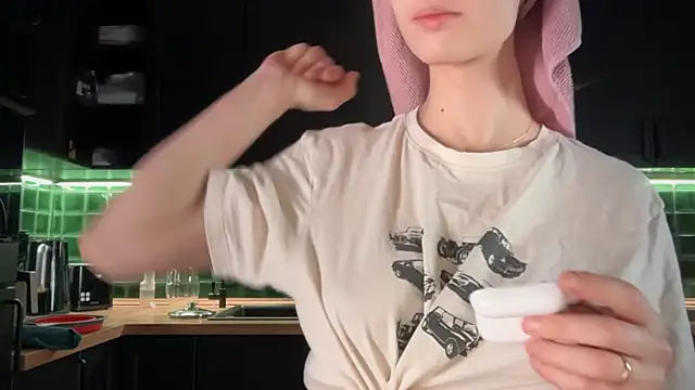 solar bella online show from February 8, 4:21 am